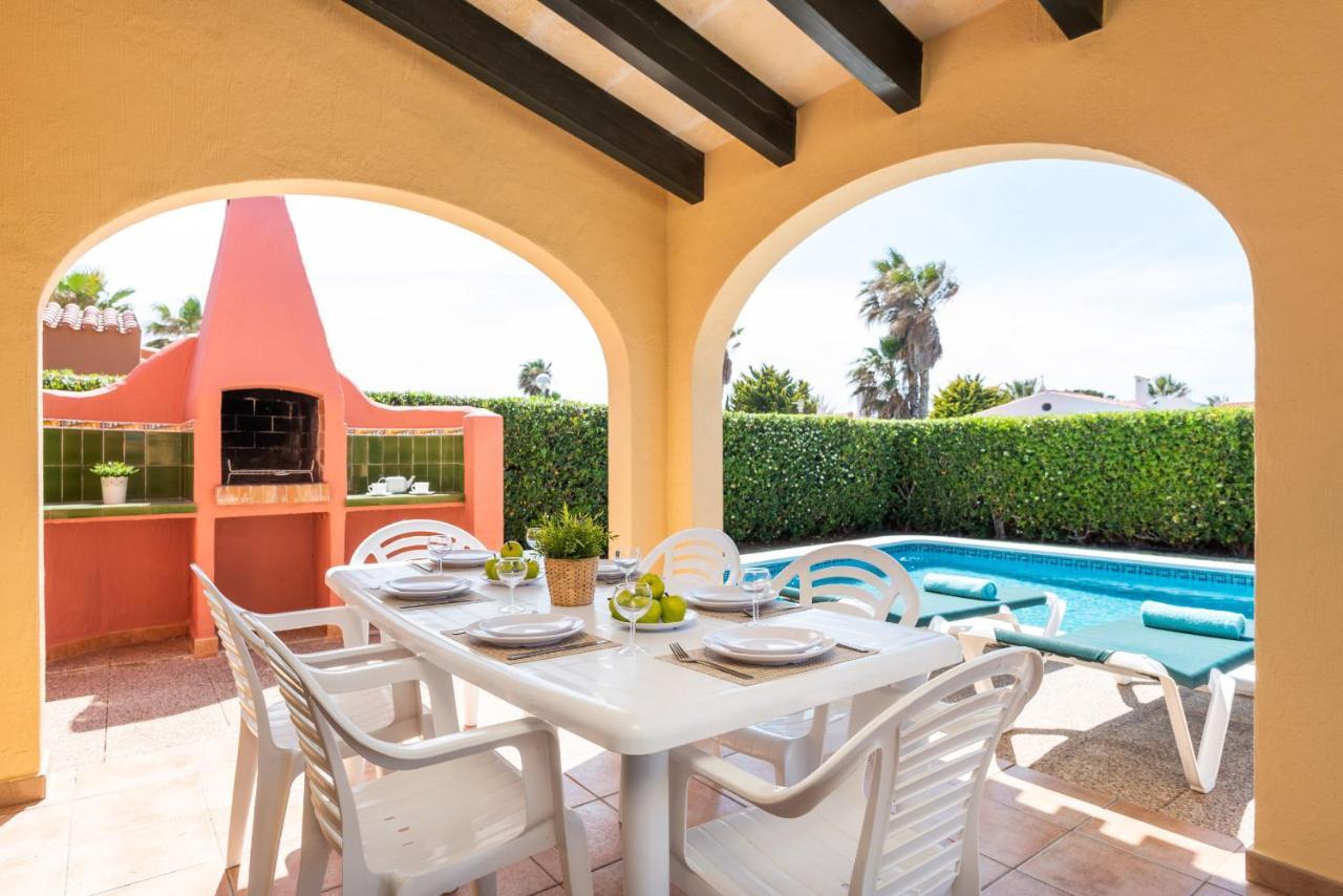 Villa Nurimar Cala'N Bosch  Exteriör bild