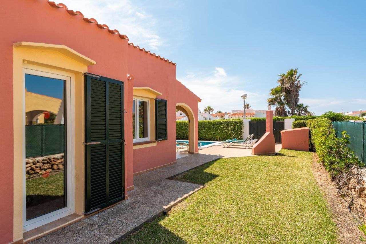 Villa Nurimar Cala'N Bosch  Exteriör bild